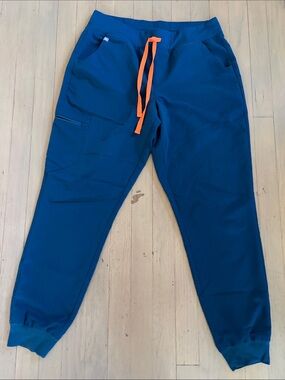 Women’s Figs Zamora Jogger scrub Pants with Orange Drawstring